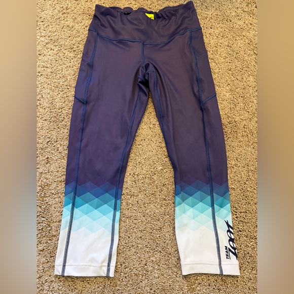 Zoot Pants - Zoot Women’s Triathlon Run 7/8 Leggings - Medium